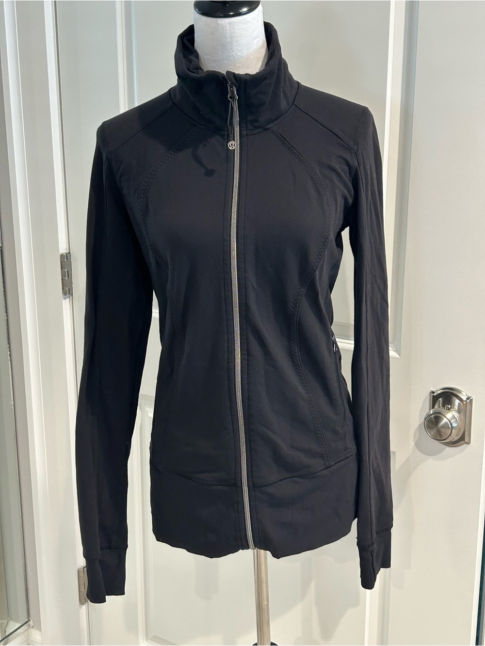 Lululemon Athletica full-zip track jacket with a high neck and thumbholes, Sz8